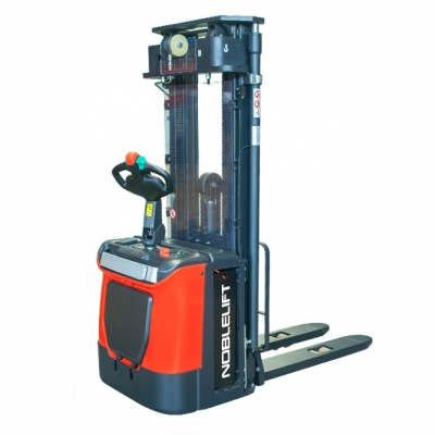 PS 12-20N全電動(dòng)常規(guī)型堆高車(chē)，諾力電動(dòng)堆高車(chē)